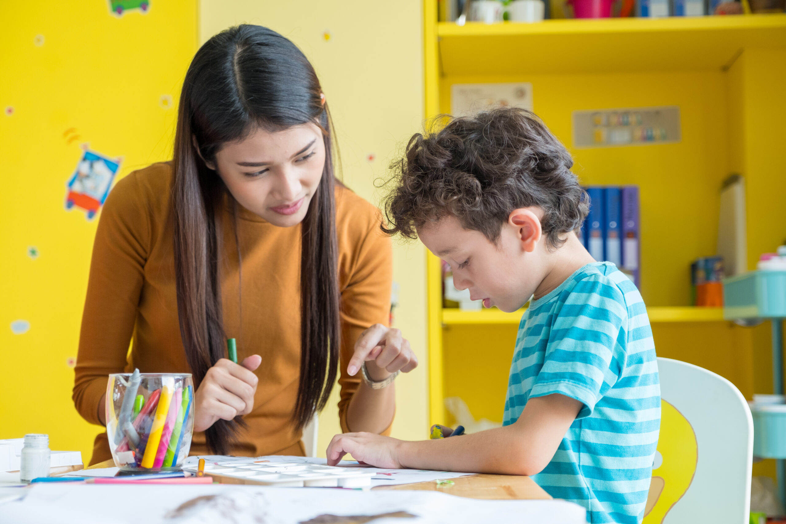 5 Tips for Navigating Autism Treatment for Your Multilingual Child